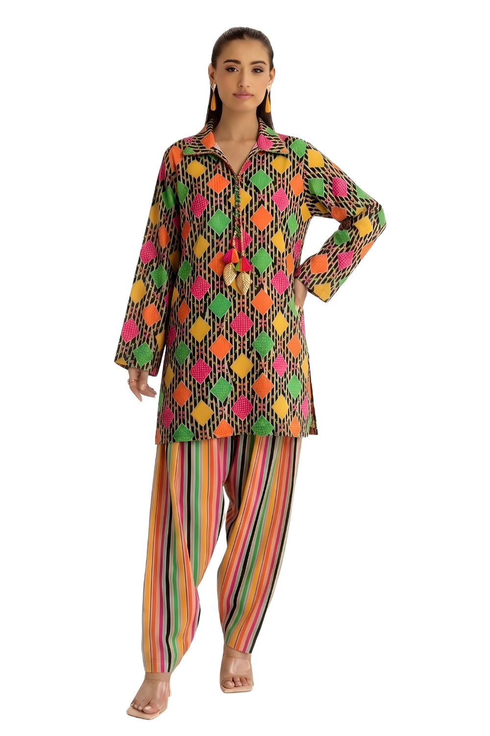 PREMIUM 2PC LAWN BRANDED UNSTITCHED 18